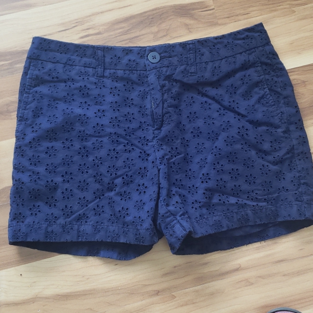 Faded Glory eyelet navy blue short inseam 4" Size 4